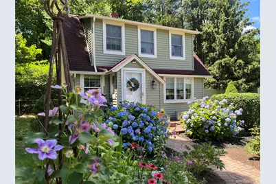 17 Washington Avenue #Cottage, Bedford, NY 10506 - Photo 1