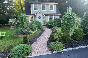 17 Washington Ave, Bedford, NY 10506 - Photo 2