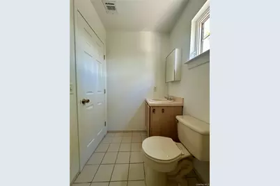 1403 Pebble Beach Path, Riverhead, NY 11901 - Photo 26