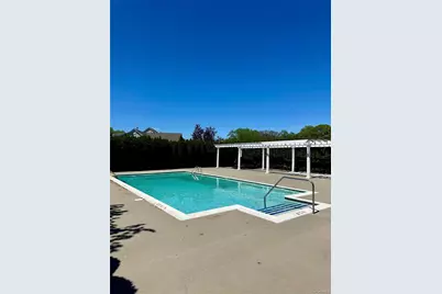 1403 Pebble Beach Path, Riverhead, NY 11901 - Photo 32