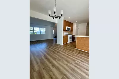 1403 Pebble Beach Path, Riverhead, NY 11901 - Photo 10