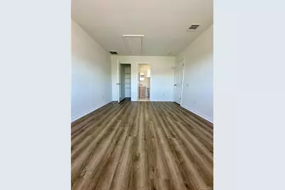 1403 Pebble Beach Path, Riverhead, NY 11901 - Photo 24