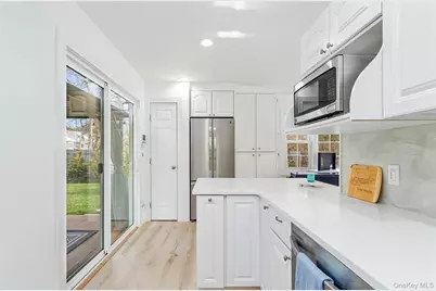 4 Southwind Road, Remsenburg, NY 11960 - Photo 22