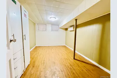 76-18 85th Road, Woodhaven, NY 11421 - Photo 12