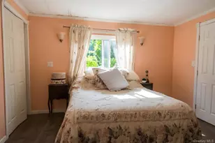 14 Buttercup Dr, Bohemia, NY 11716 - Photo 6