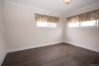 14 Buttercup Drive, Bohemia, NY 11716 - Photo 8