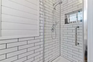 7 Rita Ln, Plainview, NY 11803 - Photo 20