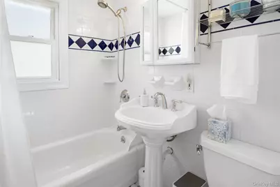 27 Summit Boulevard, Westhampton, NY 11977 - Photo 16