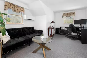 27 Summit Blvd, Westhampton, NY 11977 - Photo 10