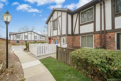 103 Birchwood Road, Medford, NY 11763 - Photo 2