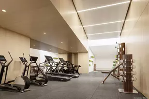 30-05 Vernon Blvd, Astoria, NY 11102 - Photo 8