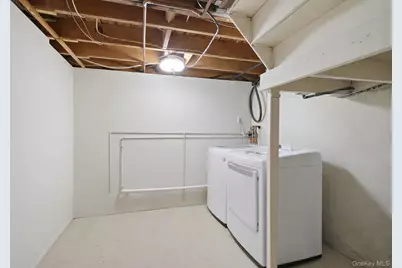 23 Pearsall Place, Deer Park, NY 11729 - Photo 38