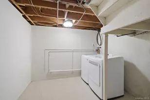 23 Pearsall Pl, Deer Park, NY 11729 - Photo 38