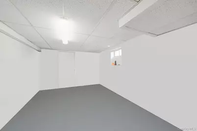 23 Pearsall Place, Deer Park, NY 11729 - Photo 34