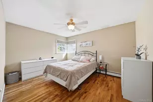 23 Pearsall Pl, Deer Park, NY 11729 - Photo 26