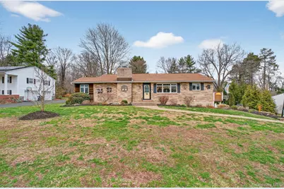 108 Williamsburg Court, Balmville, NY 12550 - Photo 2