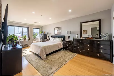 1490 Outlook Avenue #1G, Bronx, NY 10465 - Photo 6