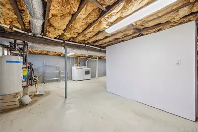 12 S Prospect Street, Copiague, NY 11726 - Photo 24