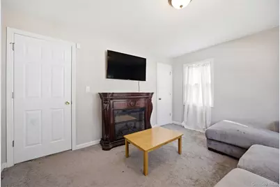 12 S Prospect Street, Copiague, NY 11726 - Photo 8