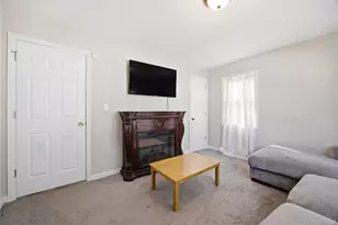 12 S Prospect St, Copiague, NY 11726 - Photo 8