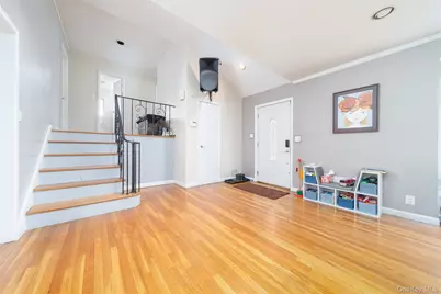 86-34 Francis Lewis Boulevard, Hollis, NY 11432 - Photo 16