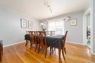 86-34 Francis Lewis Boulevard, Hollis, NY 11432 - Photo 10