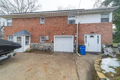 86-34 Francis Lewis Boulevard, Hollis, NY 11432 - Photo 4