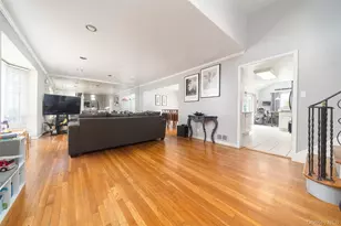 86-34 Francis Lewis Blvd, Holliswood, NY 11432 - Photo 8