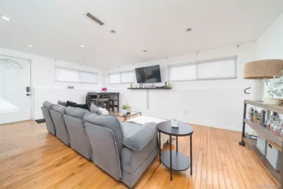 86-34 Francis Lewis Boulevard, Hollis, NY 11432 - Photo 28