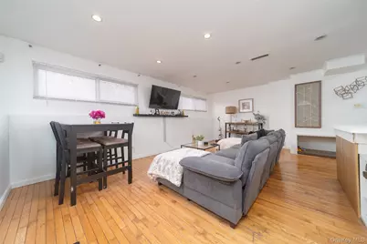 86-34 Francis Lewis Boulevard, Hollis, NY 11432 - Photo 30