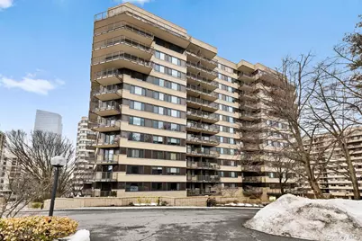 25 Rockledge Avenue #714, White Plains, NY 10601 - Photo 1