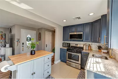 178 Spur Drive S, Bay Shore, NY 11706 - Photo 8