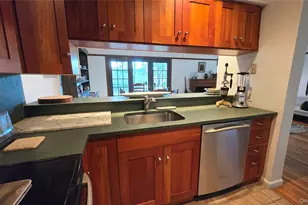 64 Brittany Ln, Westhampton Beach, NY 11978 - Photo 14