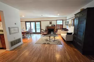 64 Brittany Ln, Westhampton Beach, NY 11978 - Photo 8