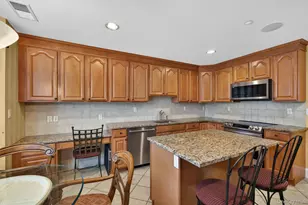3 Harbor Pointe Dr, Haverstraw, NY 10927 - Photo 18