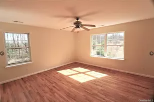 1123 Briggs Hwy, Ellenville, NY 12428 - Photo 4