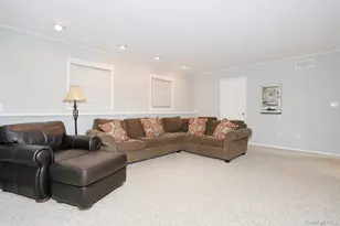 38 Westlyn Dr, Bardonia, NY 10954 - Photo 26