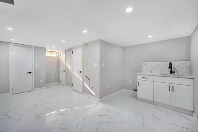 114-23 200th Street, Saint Albans, NY 11412 - Photo 20