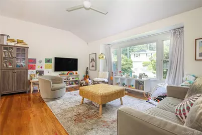 238 Rosehill Avenue, New Rochelle, NY 10804 - Photo 4