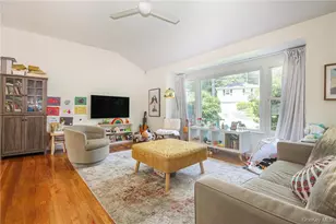 238 Rosehill Ave, New Rochelle, NY 10804 - Photo 4