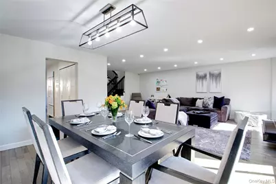 40 Cricket Club Drive, Roslyn, NY 11576 - Photo 8