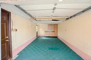 69-14 179th St, Fresh Meadows, NY 11365 - Photo 16