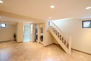 69-14 179th St, Fresh Meadows, NY 11365 - Photo 8