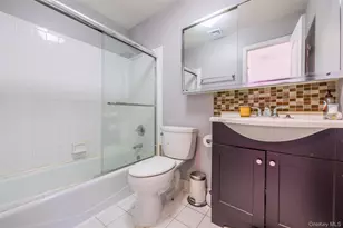 120-12 Riviera Ct, College Point, NY 11356 - Photo 14