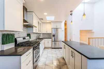 12012 Riviera Court #20B, College Point, NY 11356 - Photo 8