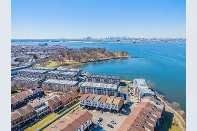 12012 Riviera Court #20B, College Point, NY 11356 - Photo 18