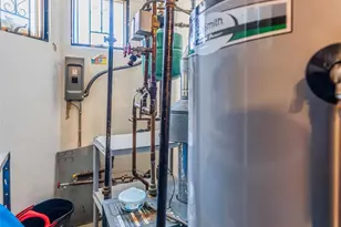 120-12 Riviera Ct, College Point, NY 11356 - Photo 16