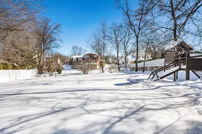 91 Worthington Road, White Plains, NY 10607 - Photo 42