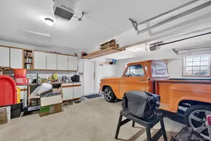 13 Timberline Dr, Poughkeepsie, NY 12603 - Photo 34