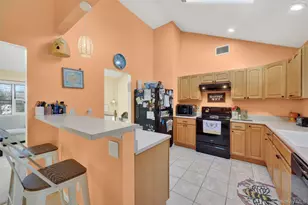 13 Timberline Dr, Poughkeepsie, NY 12603 - Photo 12